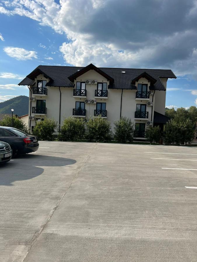 Casa Elena - Resort & Spa Voroneț Eksteriør billede